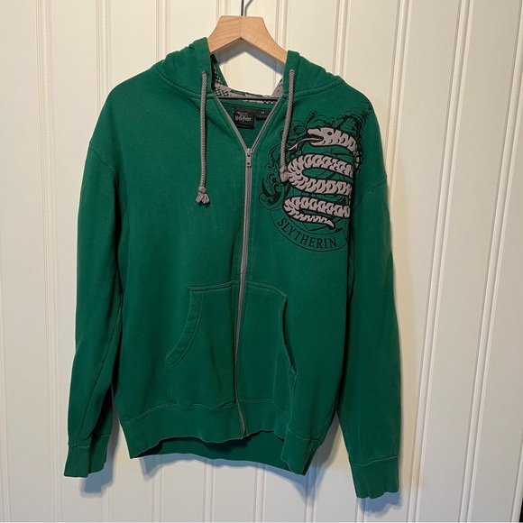 Slytherin Green Hooded Zip Up Jacket. Men’s size Medium. - Picture 1 of 7